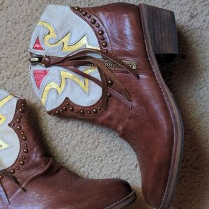 Sam Edelman Ankle Boots Studded